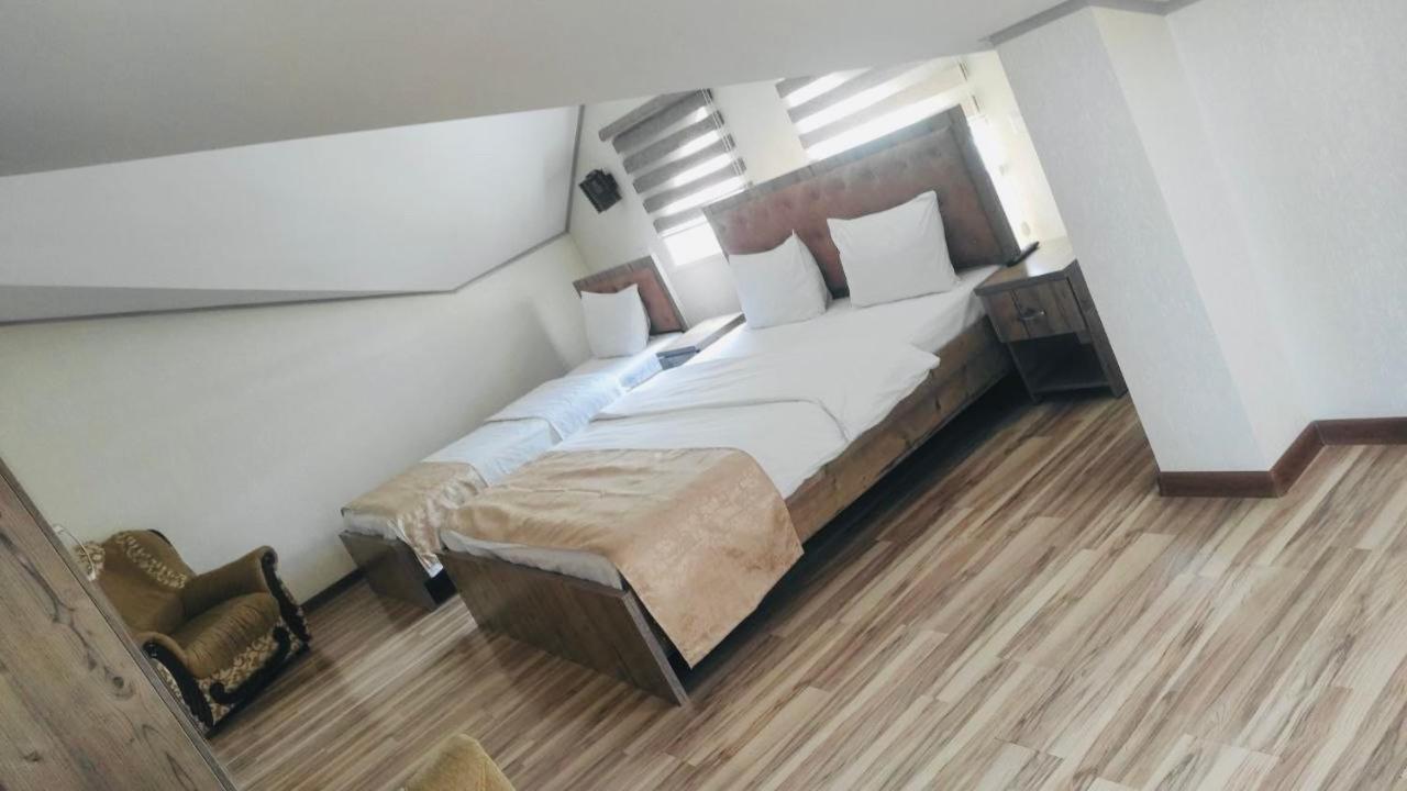 Tourist Inn Hotel タシュケント エクステリア 写真